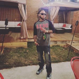 Meet your Posher, Azell